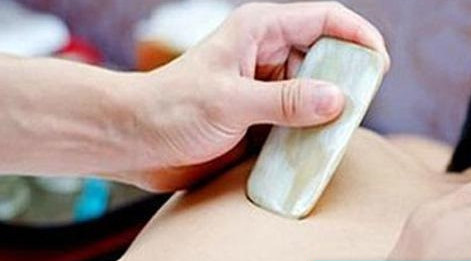 先刮痧还是先艾灸好,艾灸和刮痧的区别