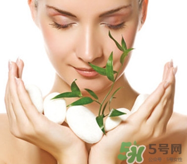 每天面部刮痧提拉有效果吗,每天脸部拨筋可以祛斑吗