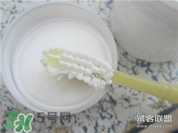 牙粉如何正确使用,牙粉可以用吗