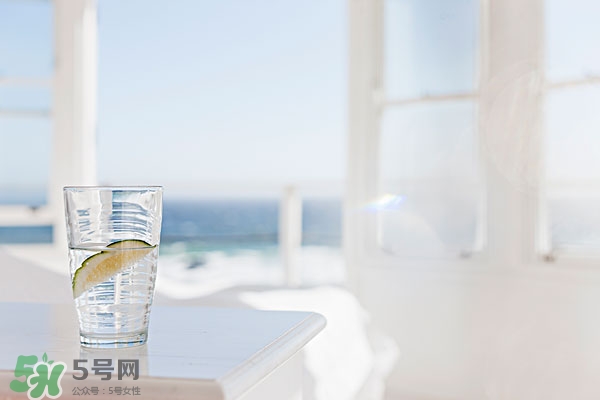 着急上火了吃什么降火最快,上火吃啥降火快