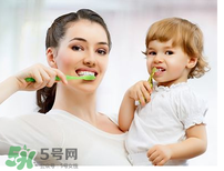 儿童缺氟怎么补充,小孩牙齿缺氟怎么办 儿童缺氟怎么补充,小孩牙齿缺氟怎么办