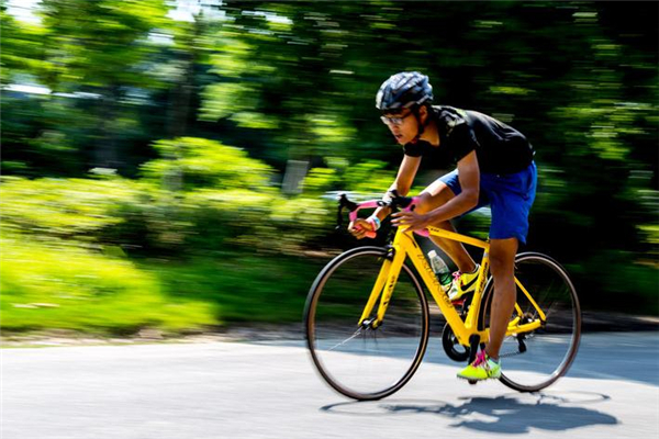 骑行对身体的好处(骑行对身体的好处和坏处)