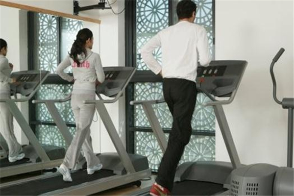 冬天健身动作(冬天健身动作) 冬天健身动作(冬天健身动作)