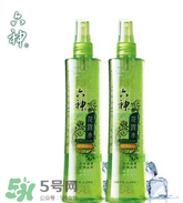 花露水可以给宝宝洗澡吗,婴儿可以擦花露水吗 花露水可以给宝宝洗澡吗,婴儿可以擦花露水吗