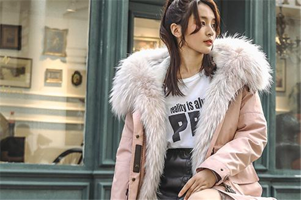 貉子毛皮草容易掉毛吗,貉子皮毛会掉毛吗