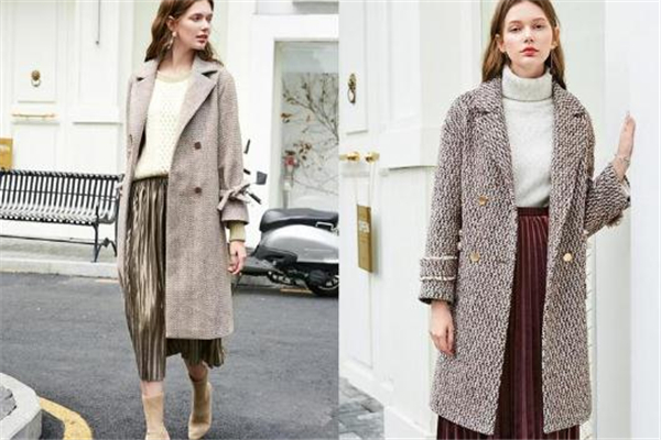 丝绒百褶裙和大衣搭配,丝绒裙搭配什么大衣