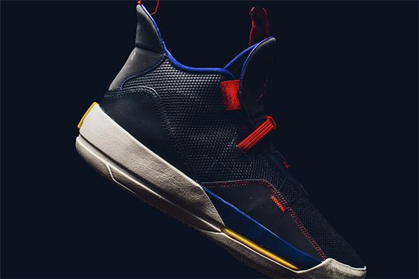 aj32和aj33哪个好,aj33和aj34 aj32和aj33哪个好,aj33和aj34