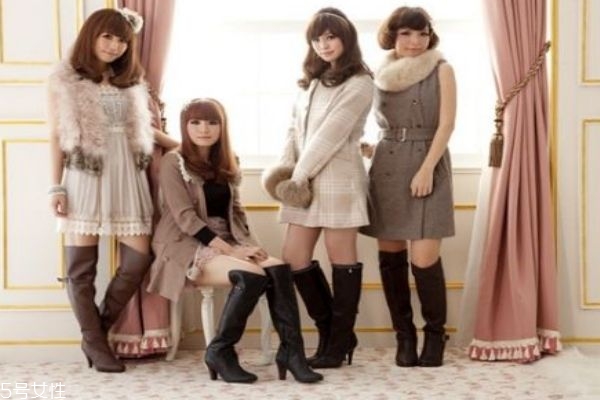 绒面长靴怎么清洗干净,绒面长靴怎么清洗 绒面长靴怎么清洗干净,绒面长靴怎么清洗