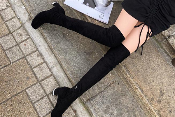 靴子总是往下滑怎么办,靴子总是下滑怎么办