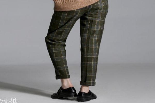 毛呢裤子怎么清洗,毛料裤子怎么洗