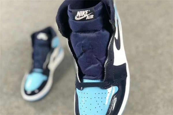 aj1全明星北卡蓝几个版本,aj1北卡蓝搭配