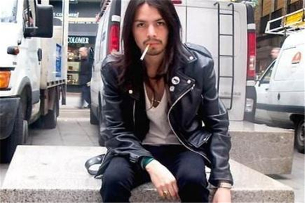 皮夹克怎么去味,皮夹克有味怎么处理