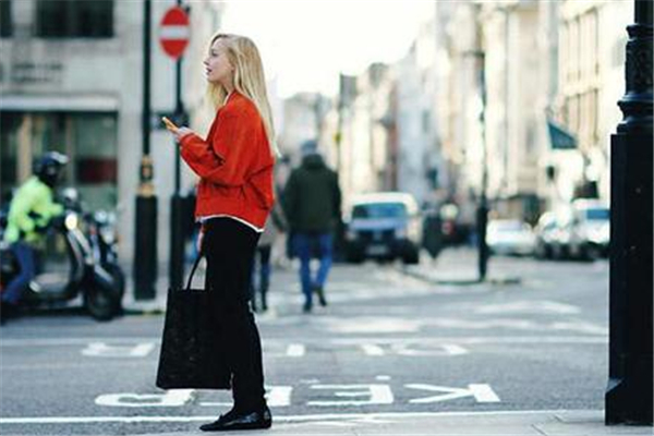 简单的搭配,方法简朴搭配对吗?