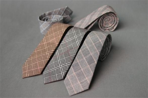 领带怎么清洗,领带怎么收拾