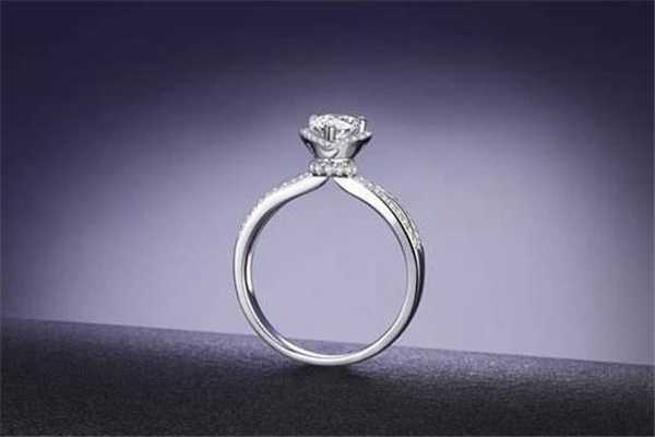 乐维斯钻戒怎么样,乐维斯钻戒官网旗舰店