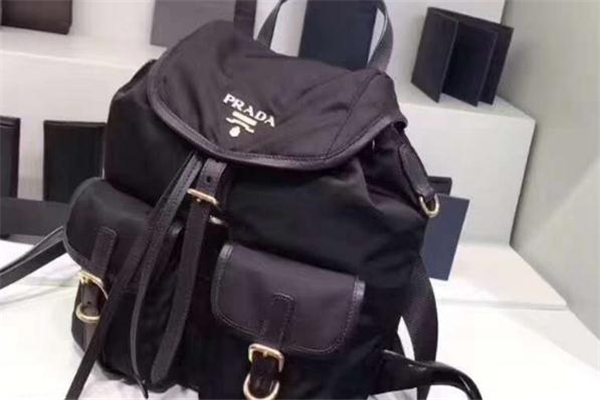 老款prada降落伞包,prada降落伞包价格 老款prada降落伞包,prada降落伞包价格