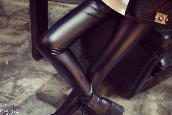 皮裤怎么熨烫平,皮裤怎么熨烫