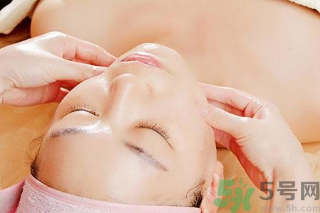 自己在家可以每天面部刮痧吗,自己可以面部刮痧吗