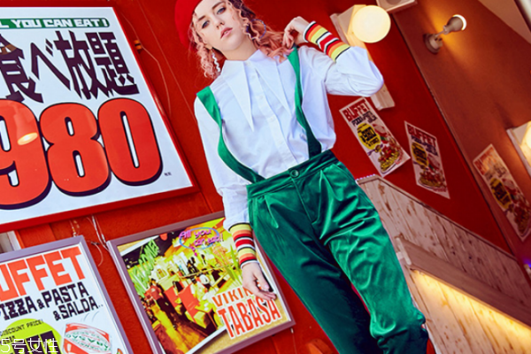 衬衣上的血迹怎么洗涤,衬衣有血渍怎么洗干净