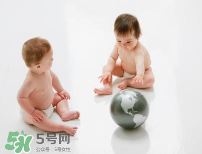 夏季待产包需要准备什么,宝宝夏天出生需要准备什么