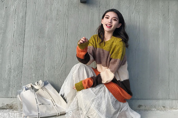 羊绒毛衣洗后变硬怎么办,毛衣洗后变硬怎么办