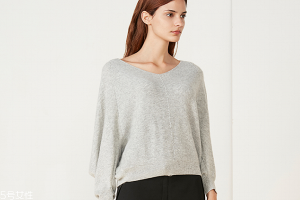 羊绒毛衣怎么洗涤和保养方法,羊绒毛衣怎么洗不缩水变形