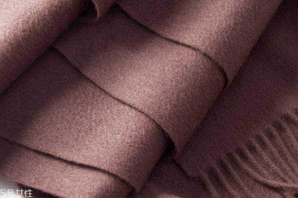 羊毛围巾清洗步骤,羊毛围巾清洗方法