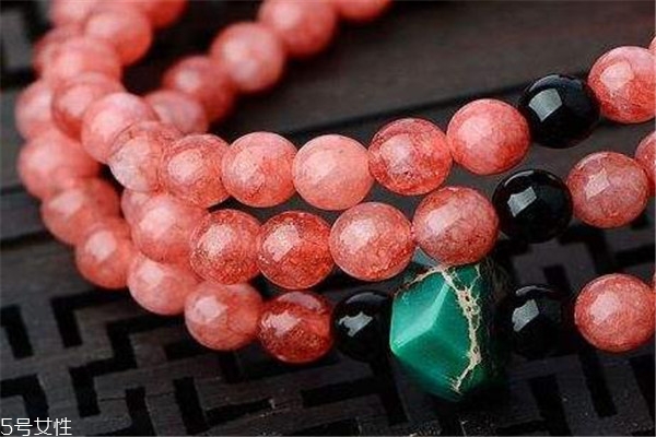 红纹石适合什么五行带,红纹石五行属什么