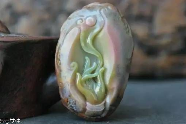 盐源玛瑙什么颜色好,盐源玛瑙颜色深色好还是淡色好