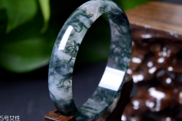 水草玉石价值多少钱,什么样的水草玛瑙值钱 水草玉石价值多少钱,什么样的水草玛瑙值钱