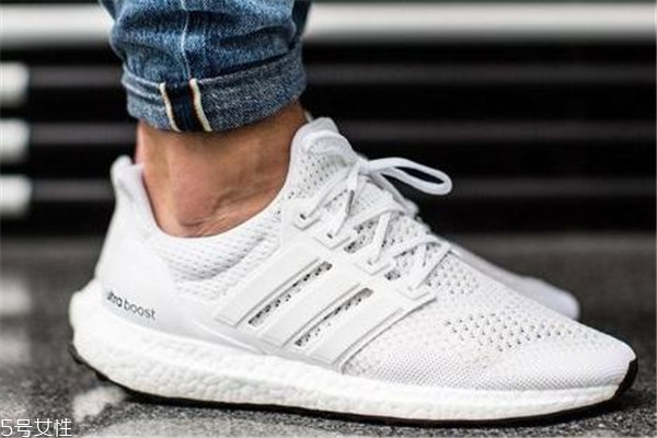 阿迪boost怎么清洗,阿迪boost鞋边污渍怎么清洗