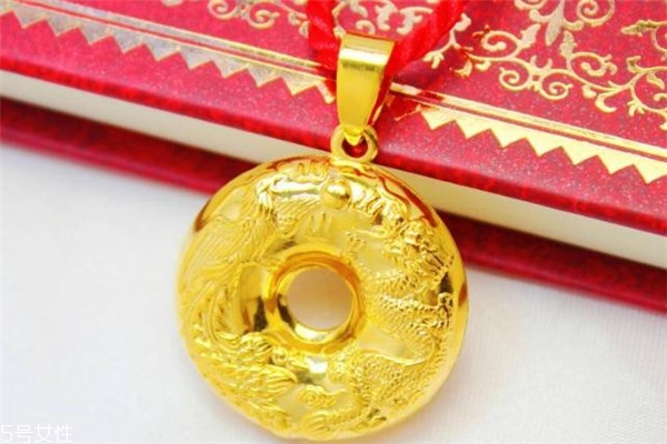 黄金平安扣代表什么,黄金平安扣的寓意是什么