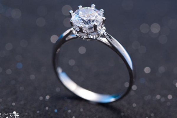 戒指需要定制吗,私人定制钻石戒指有保障吗?