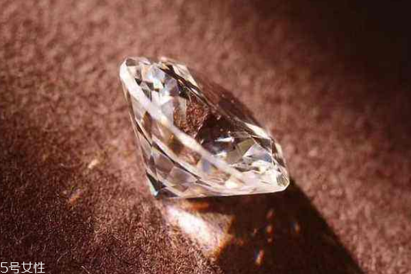 如何鉴别奶油钻,奶油钻怎么分辨