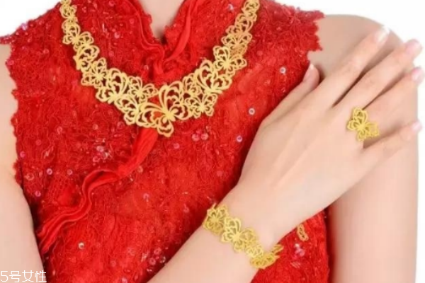 结婚三金和五金的区别,结婚是五金还是三金