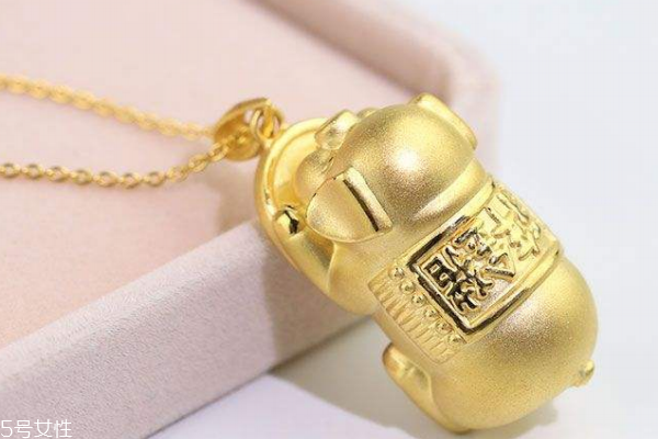 金猪吊坠图片,黄金猪吊坠 金猪吊坠图片,黄金猪吊坠
