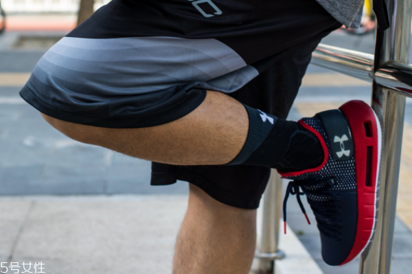 安德玛hovr havoc测评,安德玛hovr技术