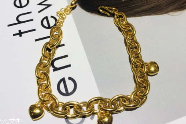 黄金手链为什么越戴越长,黄金手链会不会越戴越大