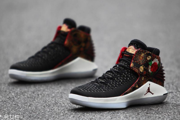 lbj18和aj35,aj1和aj34哪个好