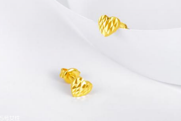 黄金耳钉变形了怎么办,金耳钉变形怎么恢复