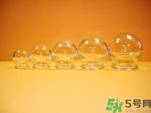 自己在家拔罐后需要注意什么,在家拔罐要拔多长时间