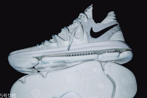 kd10断管啥感觉,kd10断管了还可以穿吗