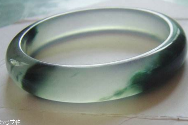 冰种翡翠什么样的好,冰种翡翠什么颜色好