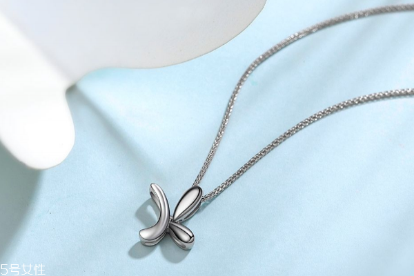 铂金项链过敏怎么办,铂金项链过敏 铂金项链过敏怎么办,铂金项链过敏