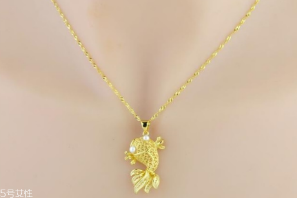 黄金项链适合什么年龄的女性,金项链适合什么年龄段 黄金项链适合什么年龄的女性,金项链适合什么年龄段