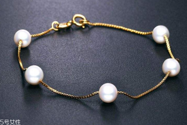 珍珠手链怕水吗,珍珠项链怕水吗