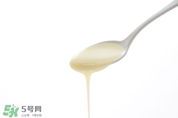 奶粉怎么选段数,婴儿奶粉段数怎么分