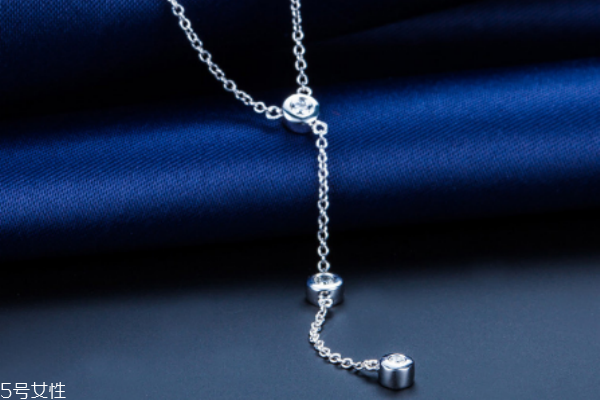 铂金和黄金哪个保值些,铂金的价格最新的价格 铂金和黄金哪个保值些,铂金的价格最新的价格