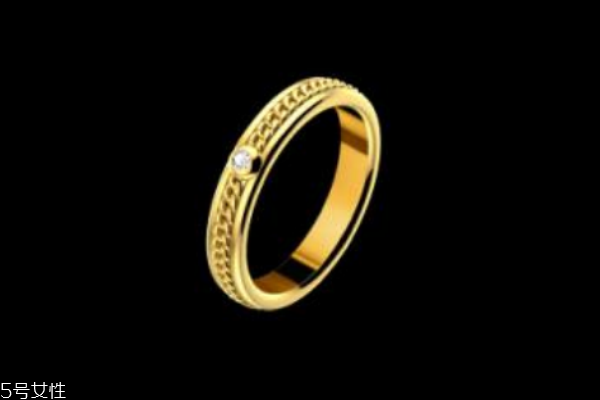 黄金戒指容易断吗,黄金戒指会断吗?
