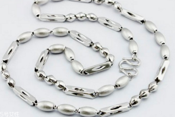 铂金项链多少克比较好,怎样挑选铂金项链